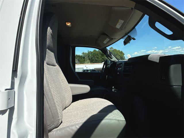 new 2025 GMC Savana 2500 car, priced at $45,000