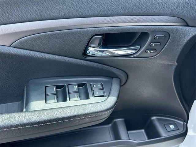 used 2022 Honda Ridgeline car, priced at $33,800