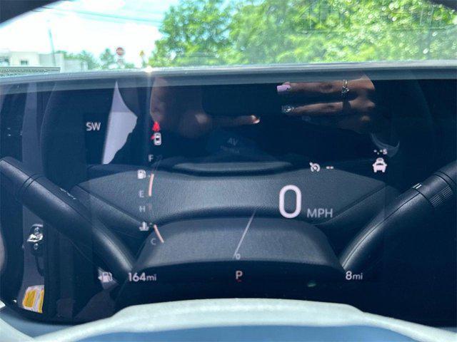 new 2025 Buick Envista car, priced at $23,000