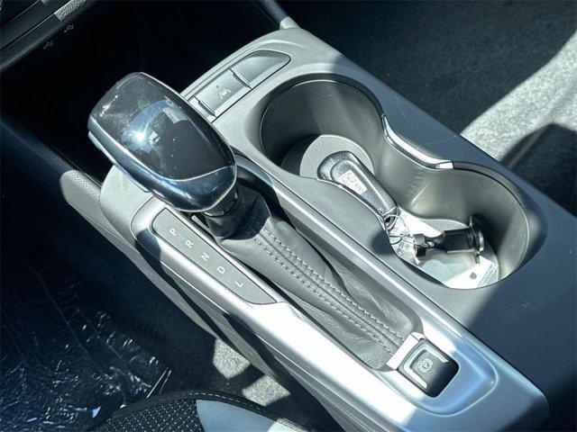new 2025 Buick Envista car, priced at $23,000