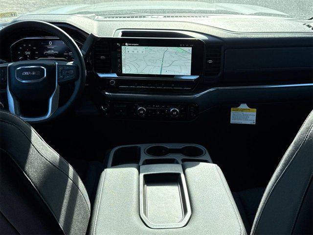 new 2025 GMC Sierra 1500 car, priced at $47,000