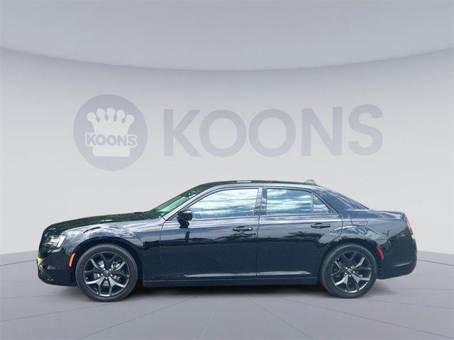 used 2022 Chrysler 300 car, priced at $19,400