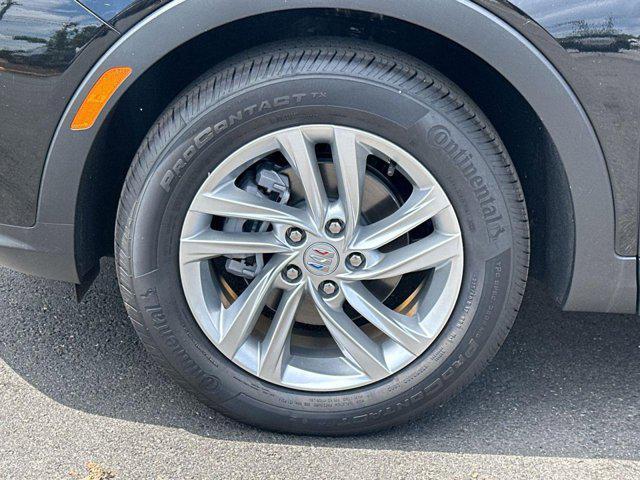 new 2025 Buick Envista car, priced at $25,500