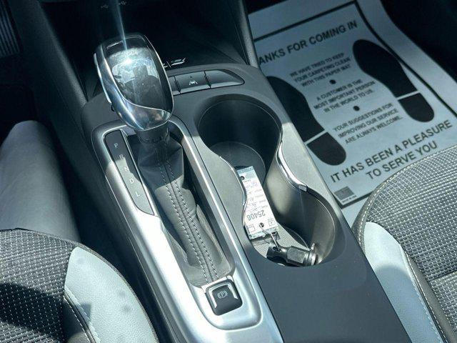 new 2025 Buick Envista car, priced at $25,500
