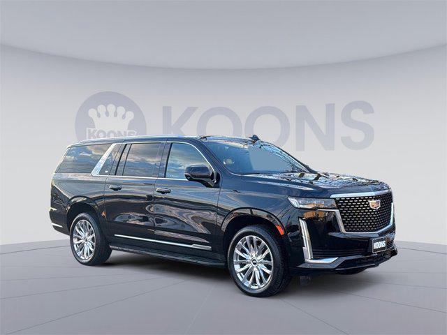 used 2023 Cadillac Escalade ESV car, priced at $75,800