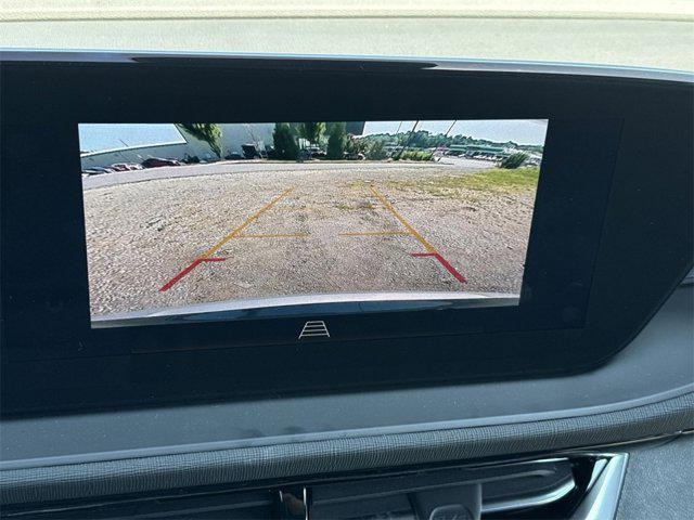 new 2025 Buick Envista car, priced at $26,000