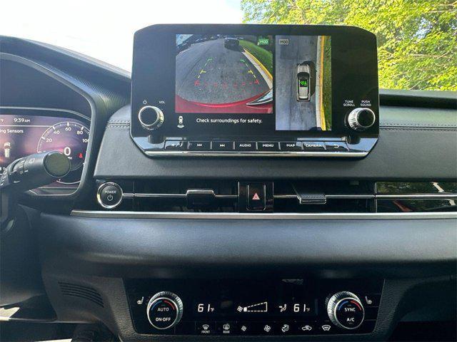 used 2023 Mitsubishi Outlander PHEV car, priced at $25,800