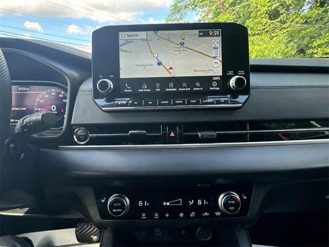 used 2023 Mitsubishi Outlander PHEV car, priced at $25,800