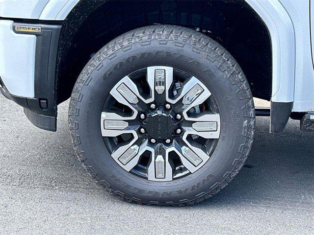new 2025 GMC Sierra 2500 car, priced at $88,000