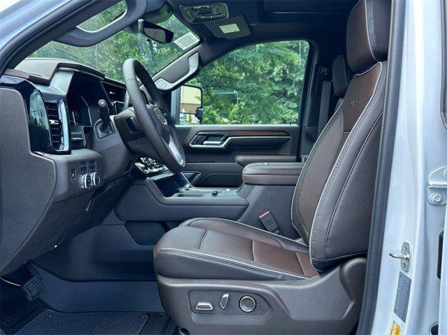 new 2025 GMC Sierra 2500 car, priced at $88,000