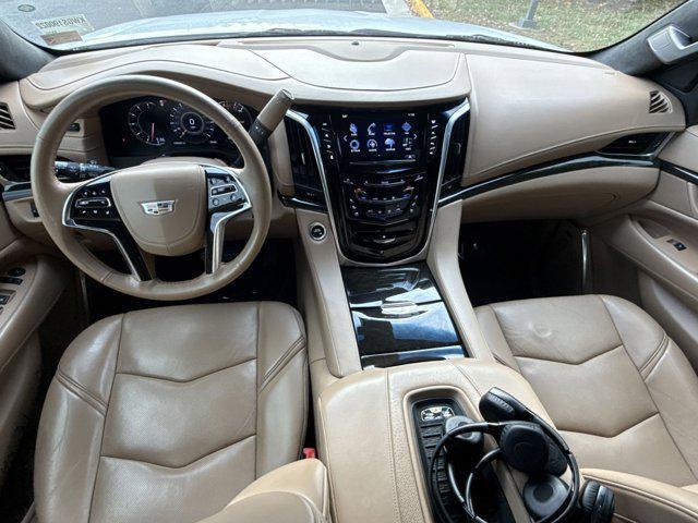 used 2019 Cadillac Escalade ESV car, priced at $28,000