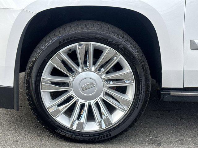 used 2019 Cadillac Escalade ESV car, priced at $28,000