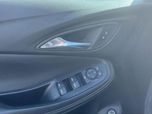 new 2025 Buick Encore GX car, priced at $23,500