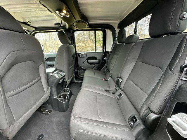 used 2023 Jeep Gladiator car, priced at $28,000