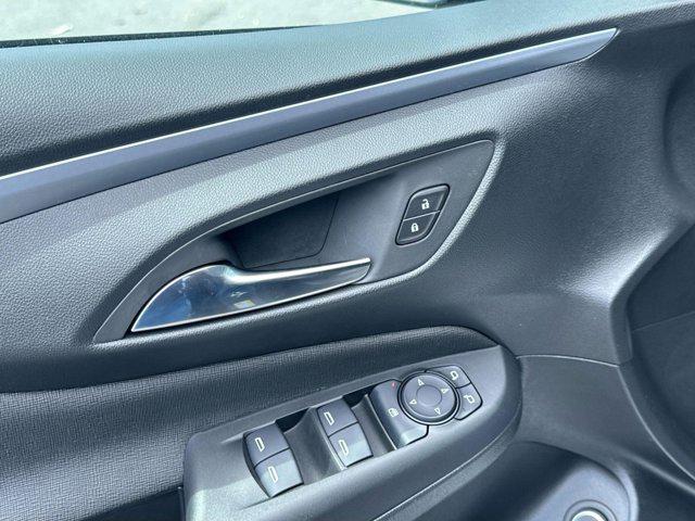 new 2025 Buick Envista car, priced at $24,500