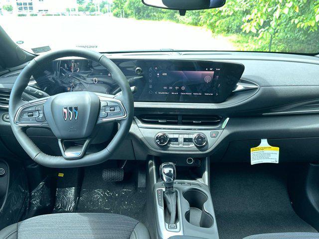 new 2025 Buick Envista car, priced at $24,500