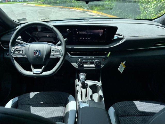 new 2025 Buick Envista car, priced at $24,500