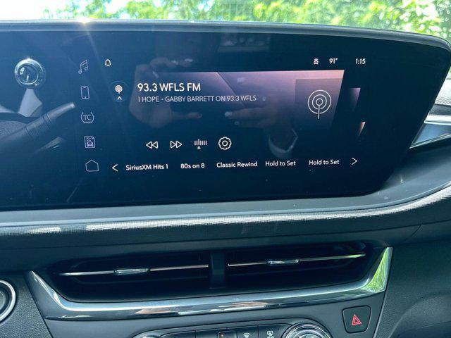 new 2025 Buick Envista car, priced at $24,500
