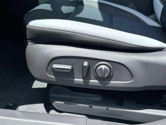 new 2025 Buick Envista car, priced at $24,500