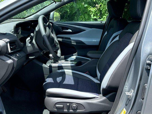 new 2025 Buick Envista car, priced at $24,500