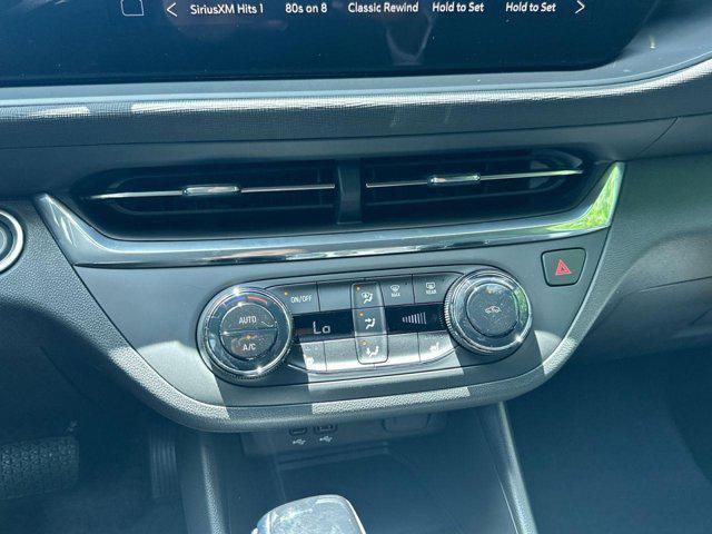new 2025 Buick Envista car, priced at $24,500