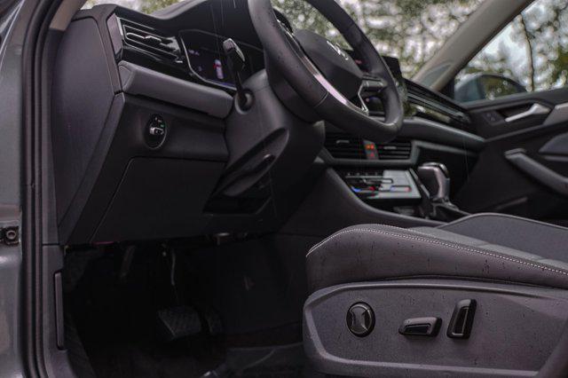 used 2025 Volkswagen Jetta car, priced at $21,000