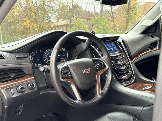 used 2020 Cadillac Escalade ESV car, priced at $39,500