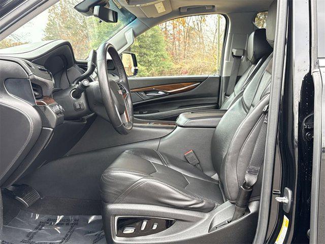 used 2020 Cadillac Escalade ESV car, priced at $39,500