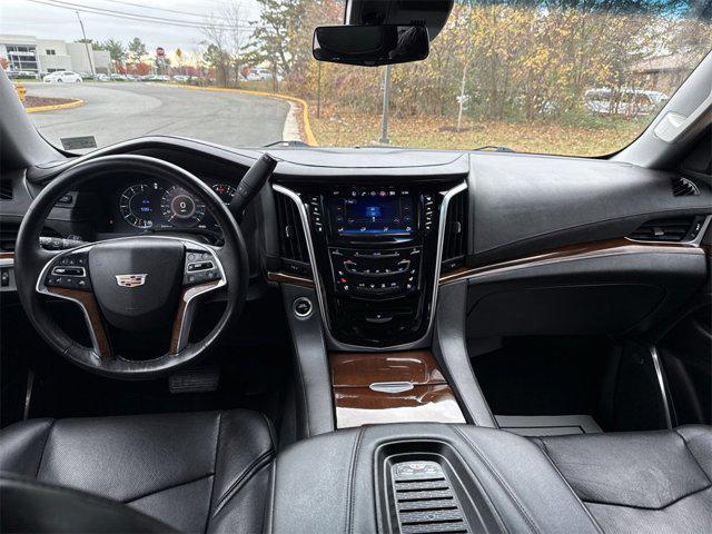 used 2020 Cadillac Escalade ESV car, priced at $39,500