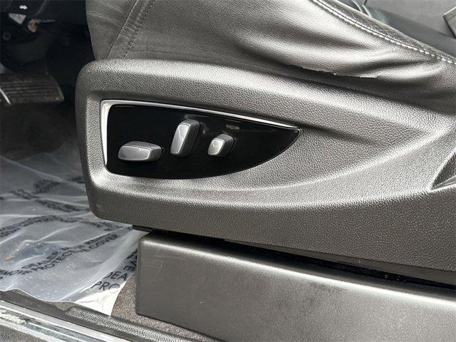 used 2020 Cadillac Escalade ESV car, priced at $39,500