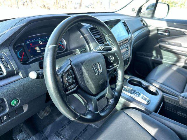 used 2021 Honda Pilot car, priced at $27,000