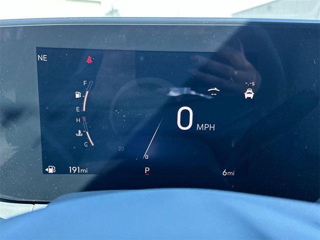 new 2025 Buick Envista car, priced at $30,000