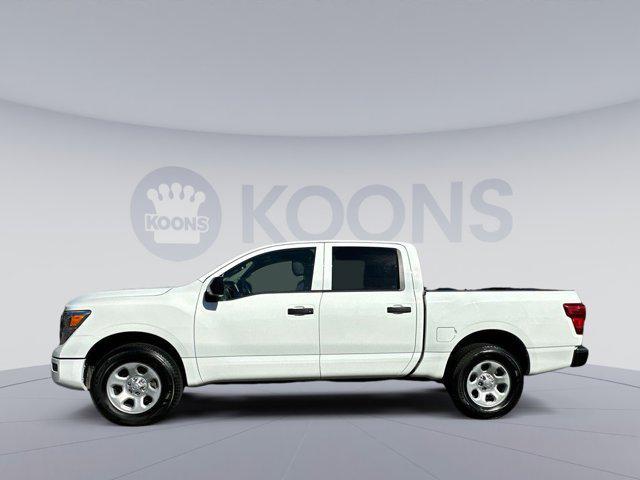 used 2023 Nissan Titan car, priced at $27,000