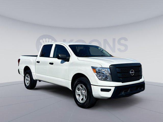 used 2023 Nissan Titan car, priced at $27,000