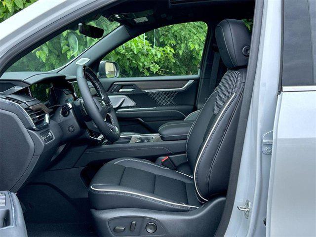 new 2025 GMC Acadia car, priced at $61,500