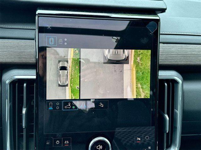 new 2025 GMC Acadia car, priced at $61,500