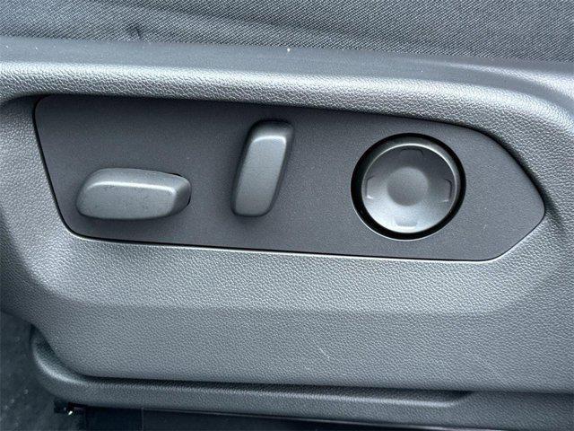 new 2025 Buick Envision car, priced at $39,500