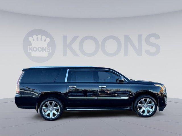 used 2020 Cadillac Escalade ESV car, priced at $33,800