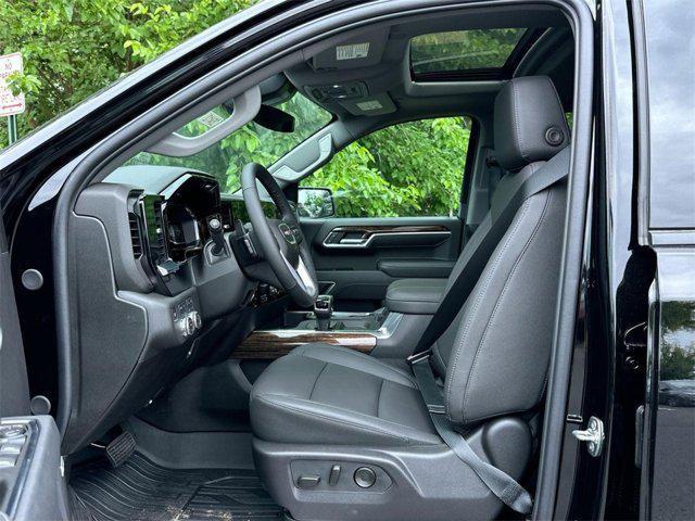 new 2025 GMC Sierra 1500 car, priced at $57,000