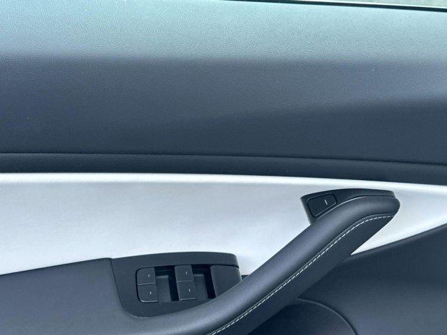 used 2020 Tesla Model 3 car, priced at $21,000