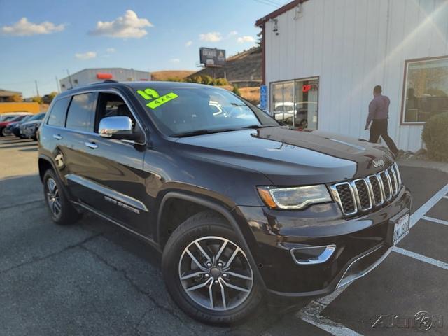 used 2019 Jeep Grand Cherokee car, priced at $17,900