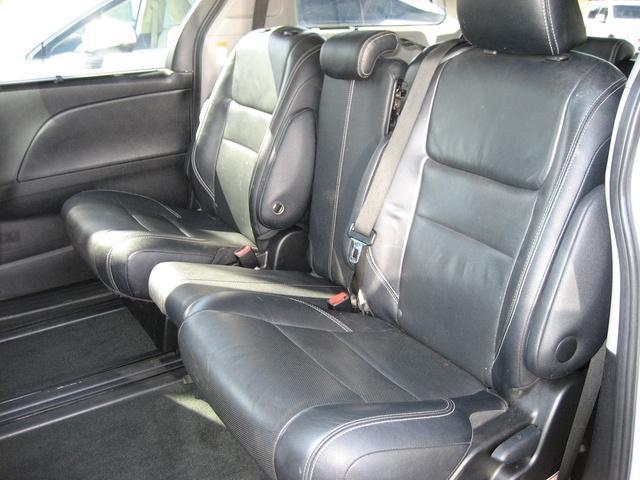 used 2016 Toyota Sienna car, priced at $14,950