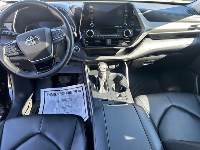 used 2021 Toyota Highlander car, priced at $34,700