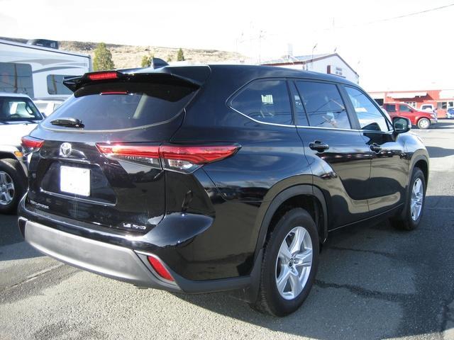 used 2023 Toyota Highlander car, priced at $36,500