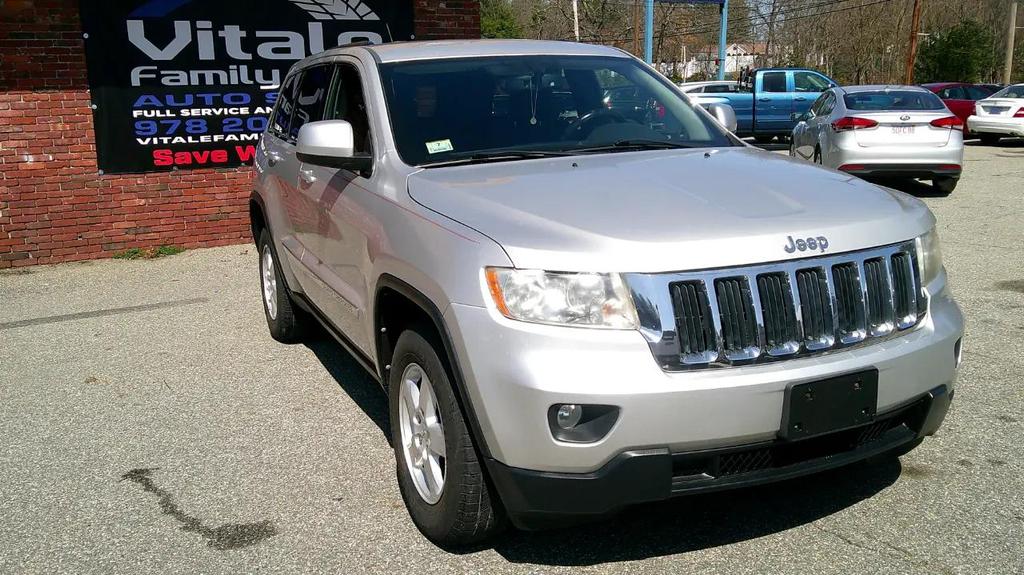 used 2012 Jeep Grand Cherokee car, priced at $7,990