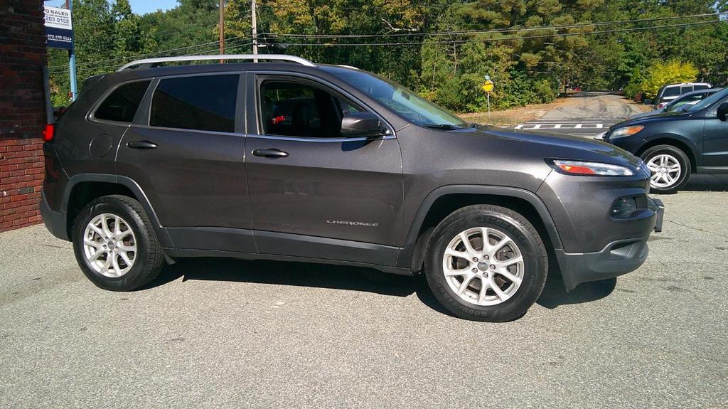 used 2017 Jeep Cherokee car, priced at $9,876