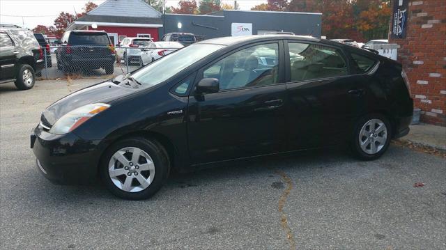 used 2007 Toyota Prius car, priced at $5,888