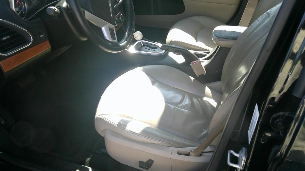 used 2014 Chrysler 200 car, priced at $6,990