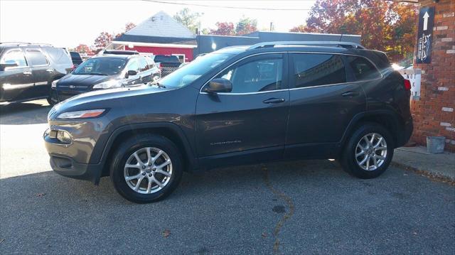 used 2016 Jeep Cherokee car, priced at $12,490