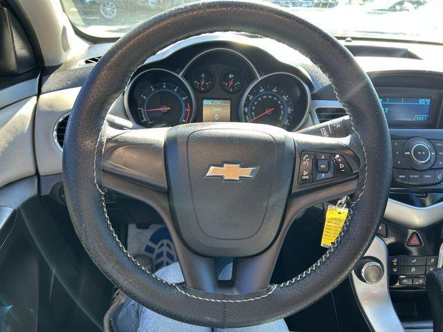 used 2014 Chevrolet Cruze car, priced at $8,500